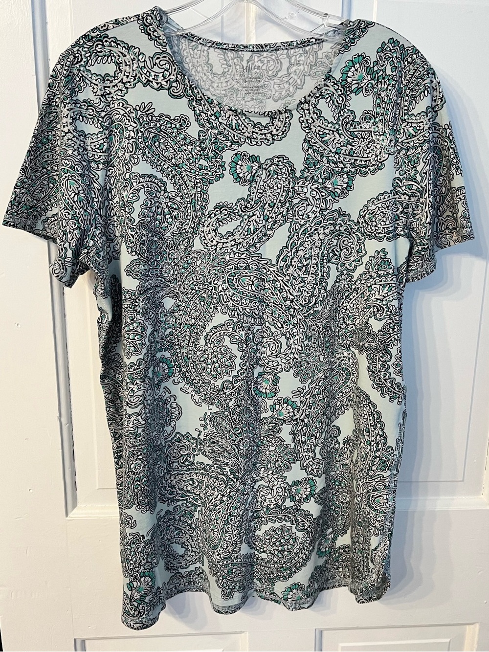 J.Jill Fit Shirttail Tee Paisley Knit Top Short SleevesS pop Neckline Large Tall